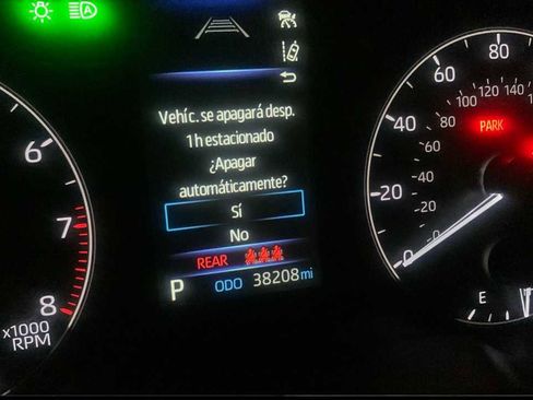 Used 2023 Toyota Corolla SE image 3