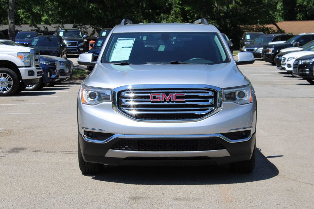 Used 2018 GMC Acadia SLT w/ LPO, Floor Liner Package FWD image 2