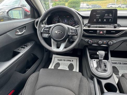 Used 2021 Kia Forte LXS FWD image 15