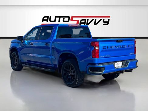 Used 2025 Chevrolet Silverado 1500 Custom w/ Turbomax Blackout Package AWD/4WD image 5