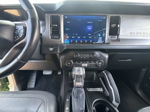 Used 2023 Ford Bronco Outer Banks AWD/4WD image 12