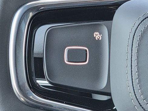 New 2026 Lincoln Navigator Reserve AWD/4WD image 32