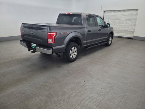 Used 2017 Ford F150 XLT AWD/4WD image 9