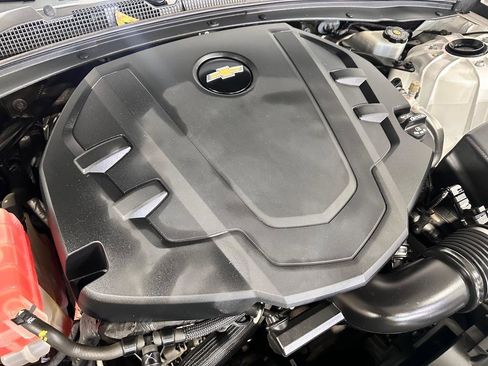 Used 2017 Chevrolet Camaro LT image 33
