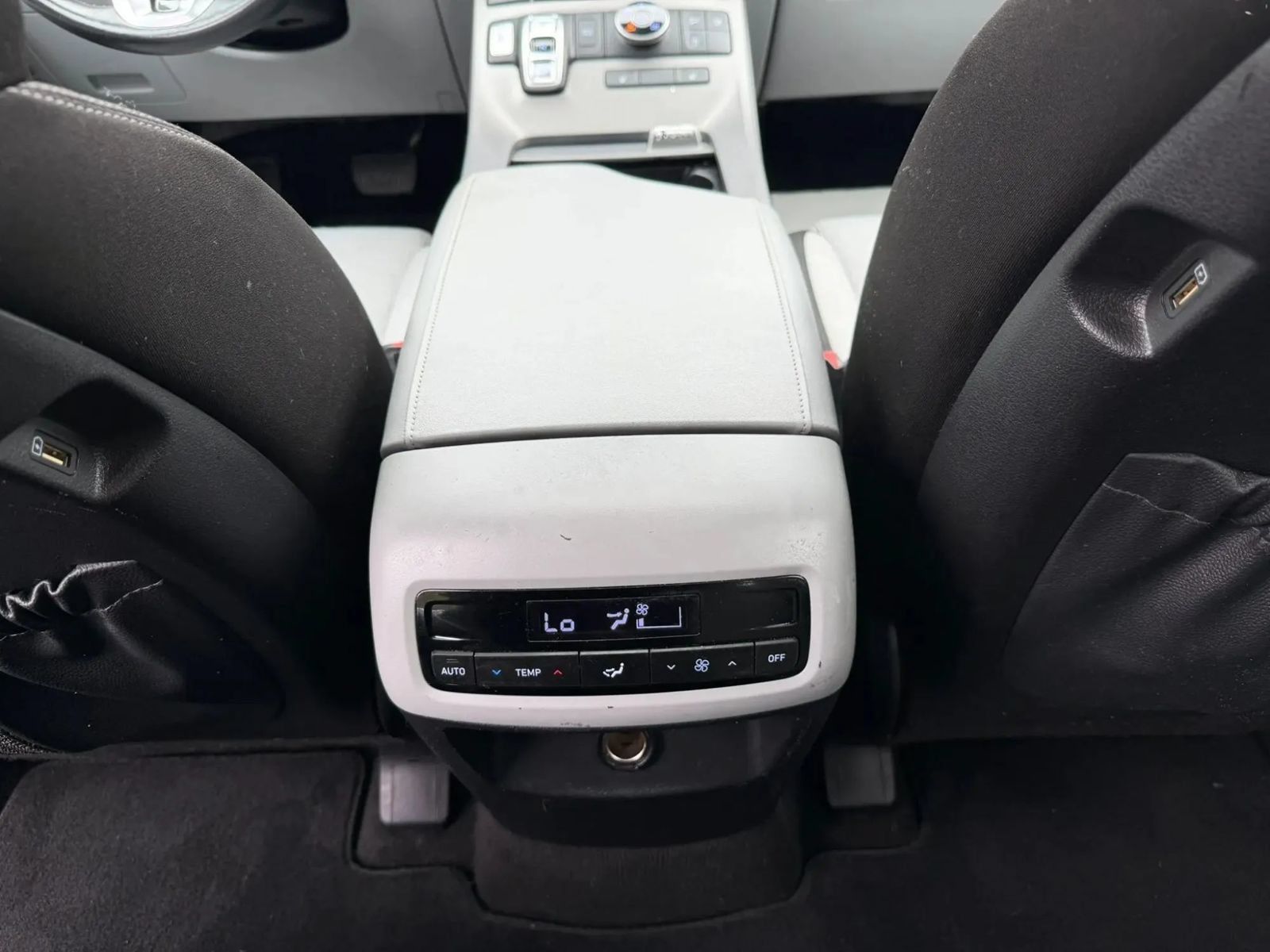 Used 2021 Hyundai Palisade SEL AWD/4WD image 25