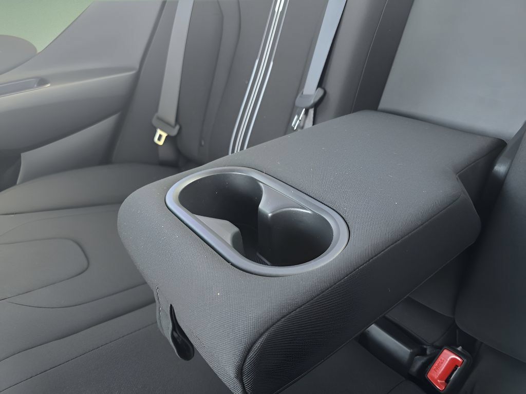 New 2026 Hyundai Elantra SEL Sport Premium FWD image 31