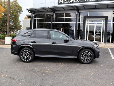 New 2026 Mercedes-Benz GLC 300 4MATIC image 2