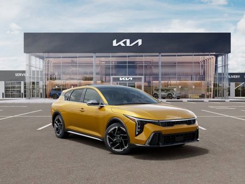 New 2026 Kia K4 GT-Line image 8