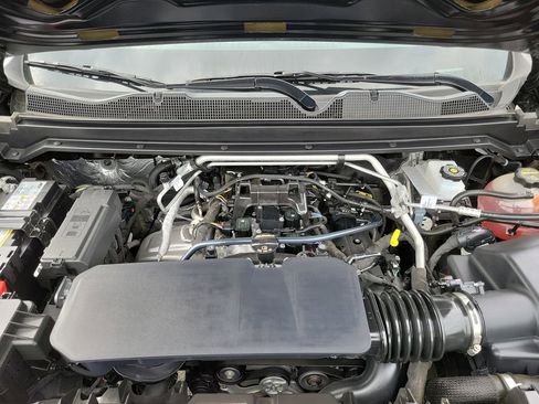 Used 2024 Chevrolet Colorado W/T image 39