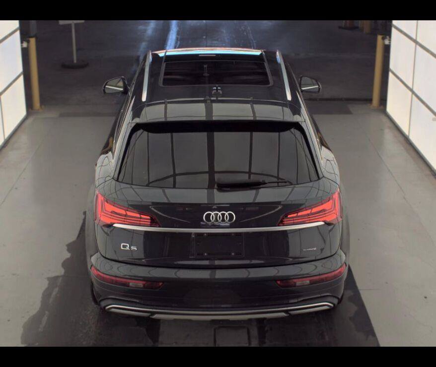 Used 2021 Audi Q5 2.0T Premium Plus w/ Premium Plus Package AWD/4WD image 10