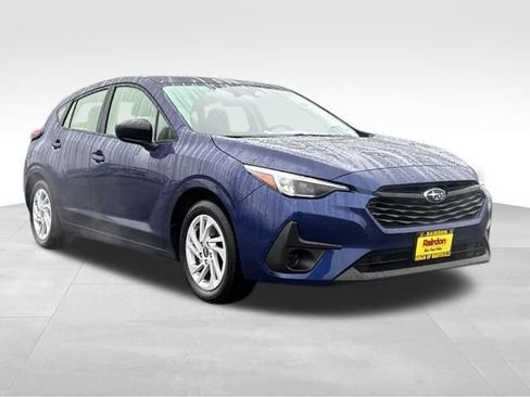 Used 2024 Subaru Impreza 2.0i image 1