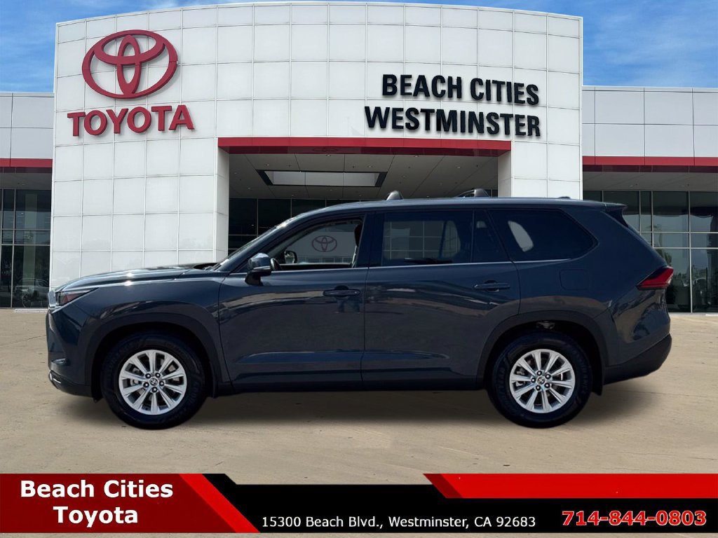 Certified 2024 Toyota Grand Highlander FWD image 7