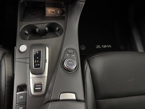 Certified 2025 INFINITI QX55 Luxe w/ Cargo Package image 17