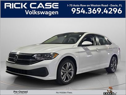 Certified 2023 Volkswagen Jetta SE w/ Panoramic Sunroof Package