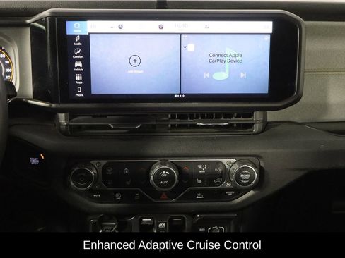 Used 2024 Jeep Wrangler Sport S image 23