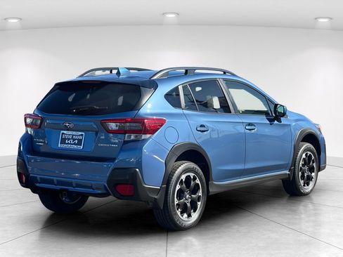 Used 2023 Subaru Crosstrek 2.0i Premium AWD/4WD image 6