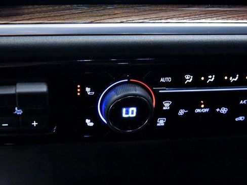 Used 2026 Chevrolet Silverado 2500 LT w/ All Star Edition image 20