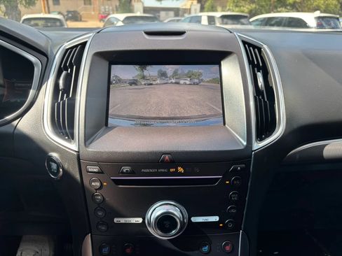 Used 2019 Ford Edge Titanium w/ Equipment Group 301A AWD/4WD image 36