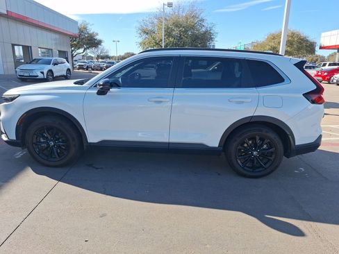 Used 2024 Honda CR-V Sport image 3