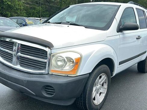 Used 2006 Dodge Durango SXT RWD image 2