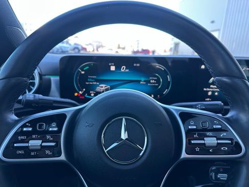 Used 2022 Mercedes-Benz A 220 image 10