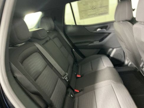 New 2027 Chevrolet Equinox LT AWD/4WD image 8