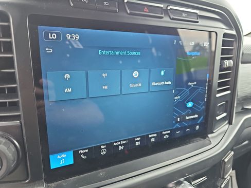 Used 2024 Ford F150 XLT w/ XLT Black Appearance Package RWD image 22