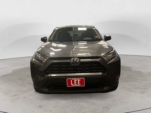 Used 2022 Toyota RAV4 LE AWD/4WD image 8