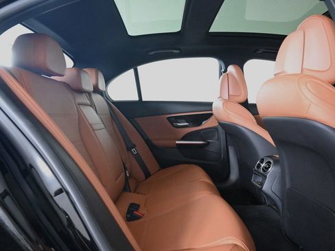 Used 2023 Mercedes-Benz C 300 Sedan image 17