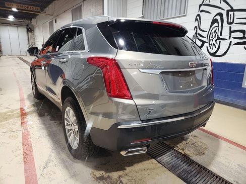 Used 2019 Cadillac XT5 Base image 6