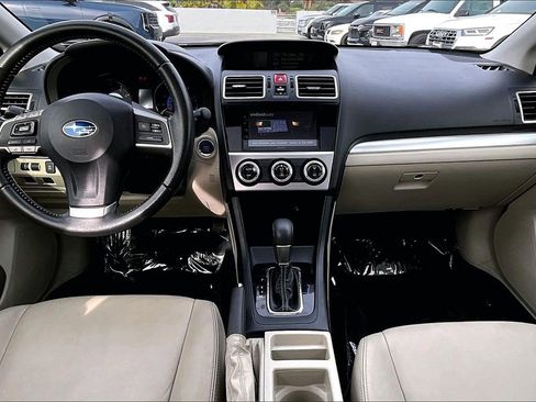 Used 2015 Subaru Crosstrek Touring image 11