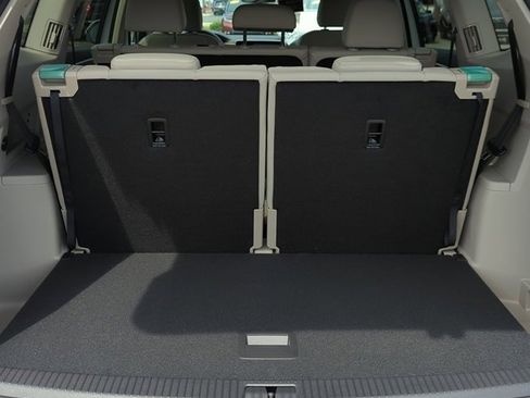 New 2026 Volkswagen Atlas SE image 18