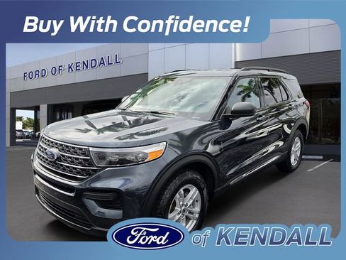 Used 2023 Ford Explorer XLT image 1