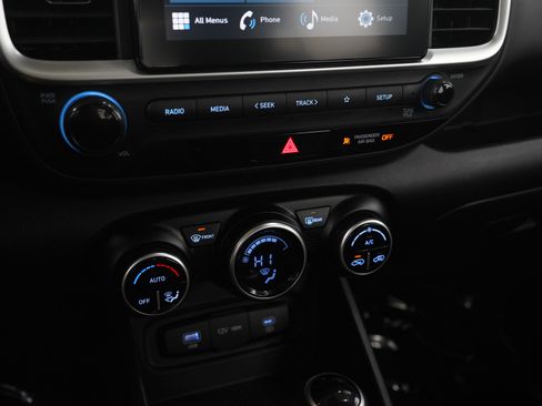 Certified 2023 Hyundai Venue SEL w/ Cargo Package FWD image 22