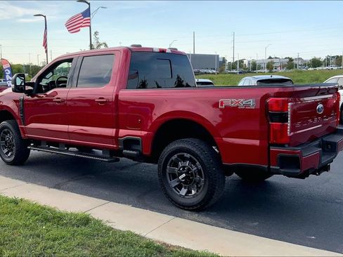 Used 2024 Ford F250 Lariat w/ Sport Appearance Package AWD/4WD image 2
