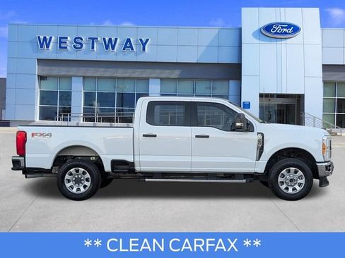 Used 2024 Ford F250 XLT w/ FX4 Off-Road Package AWD/4WD image 2