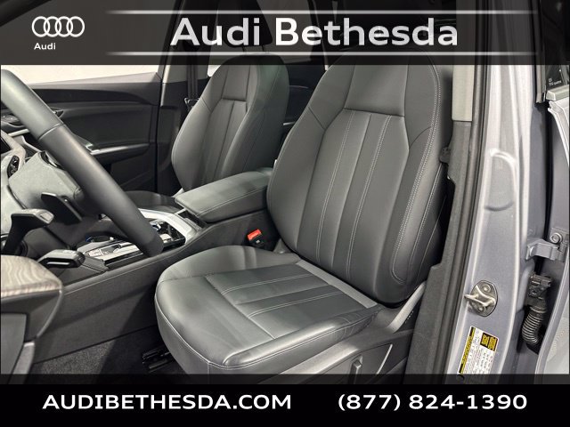 Certified 2025 Audi Q5 Premium w/ Convenience Package AWD/4WD image 27