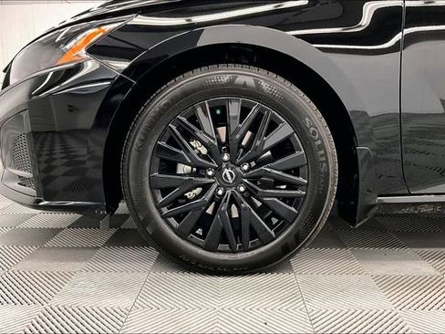 New 2026 Nissan Altima 2.5 SV FWD image 12