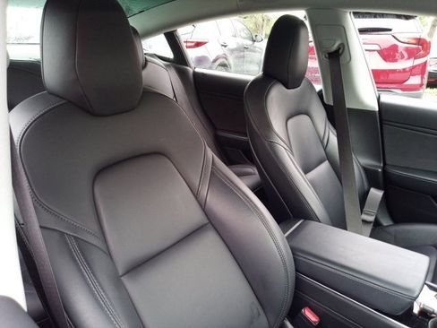 Used 2018 Tesla Model 3 Long Range image 12