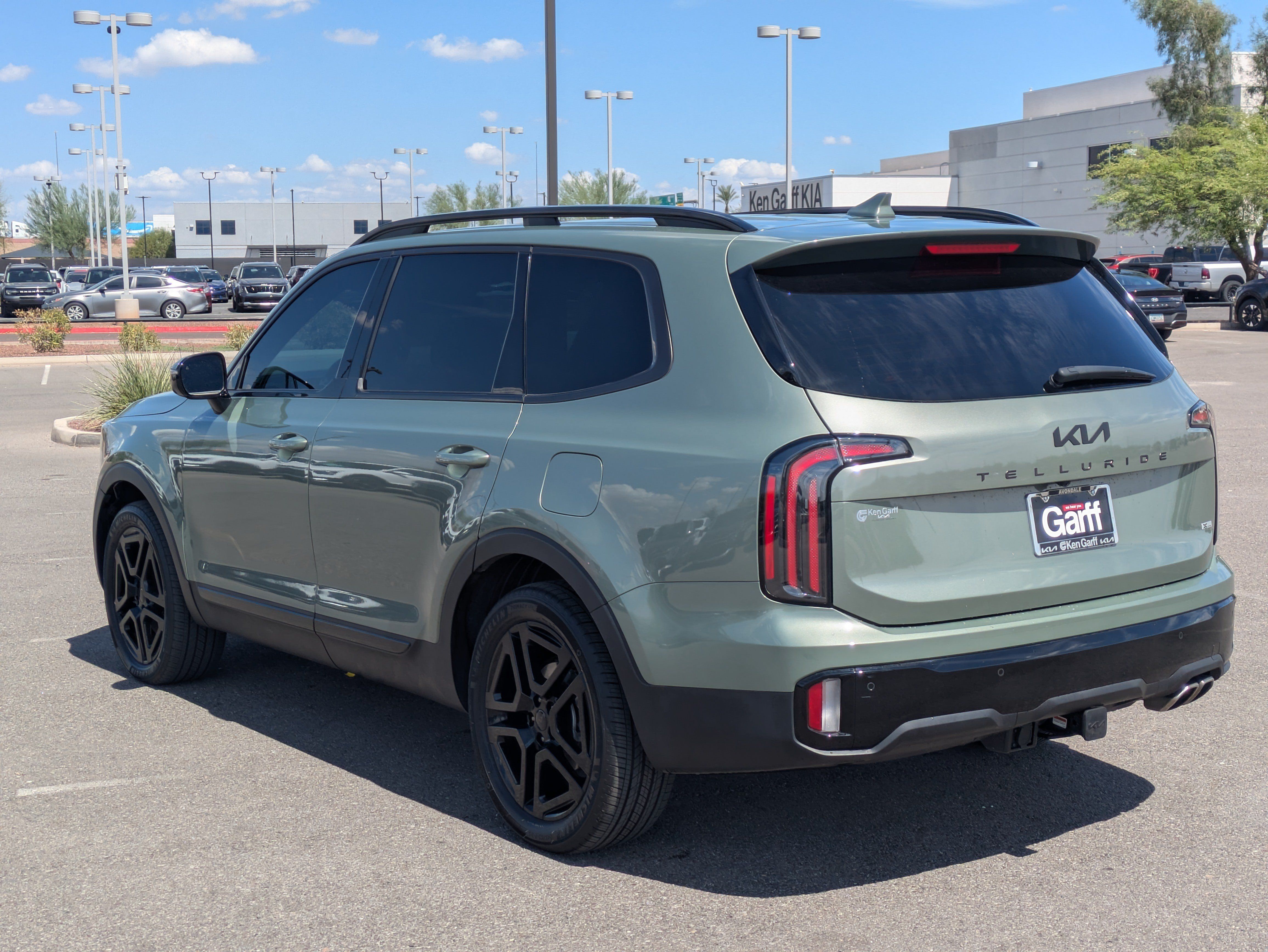 Certified 2025 Kia Telluride SX X-Line AWD/4WD image 3