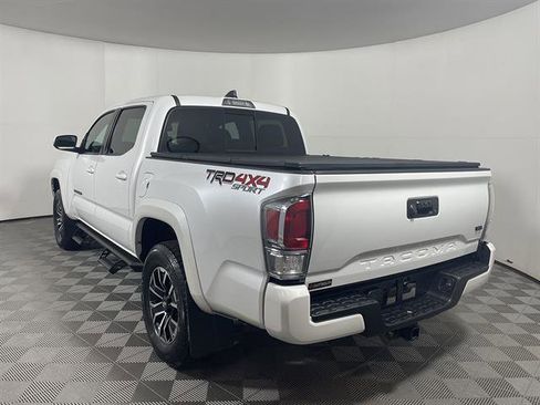 Certified 2023 Toyota Tacoma TRD Sport AWD/4WD image 5
