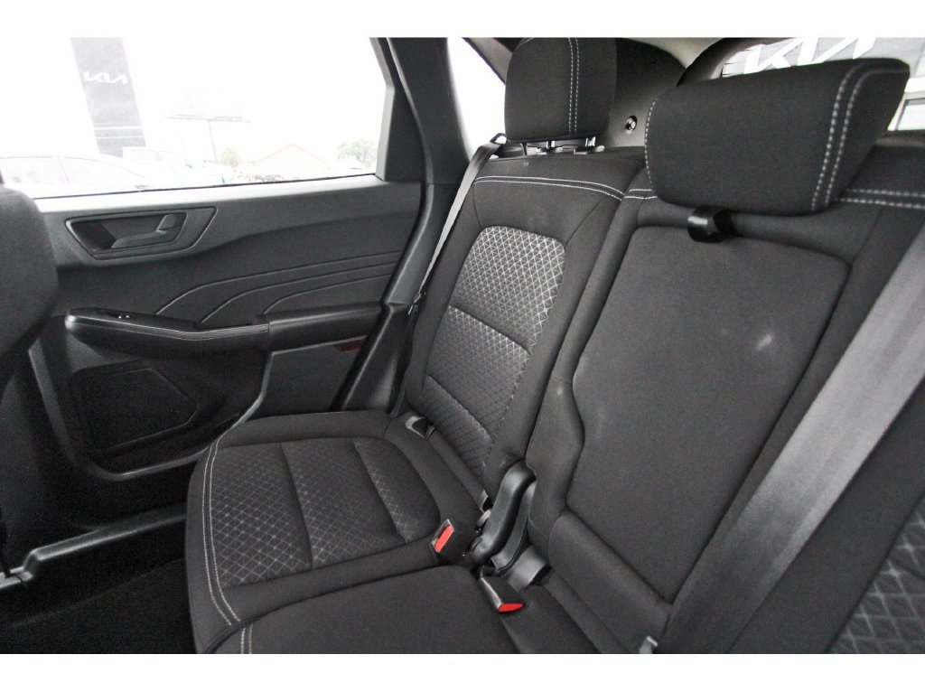 Used 2025 Ford Escape Active FWD image 12