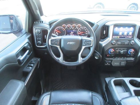 Certified 2021 Chevrolet Silverado 1500 RST image 19