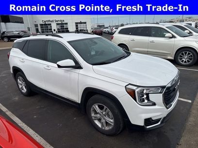 Used 2023 GMC Terrain SLE w/ Driver Convenience Package