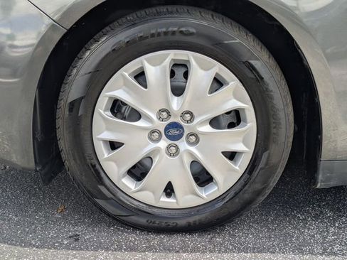Used 2020 Ford Fusion S FWD image 30