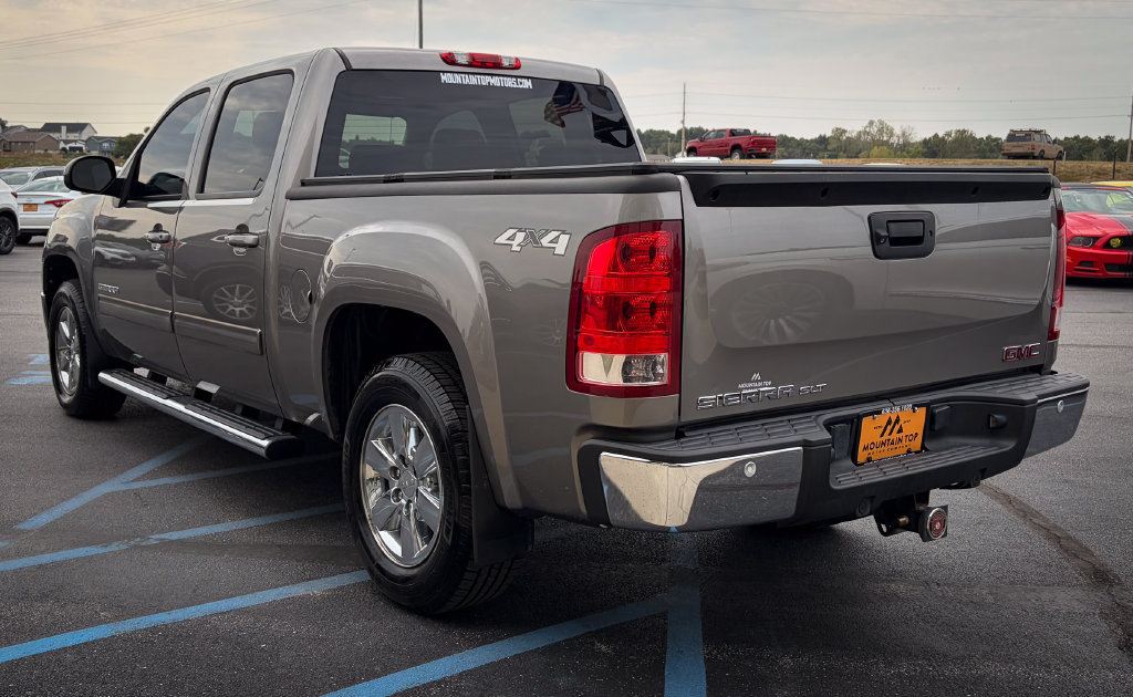 Used 2013 GMC Sierra 1500 SLT w/ SLT Convenience Package AWD/4WD image 28