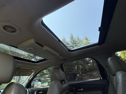 Used 2014 GMC Acadia Denali AWD/4WD image 17