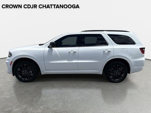 Certified 2023 Dodge Durango SXT w/ SXT Blacktop Group AWD/4WD image 7