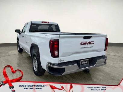 New 2025 GMC Sierra 1500 Pro w/ Pro Value Package