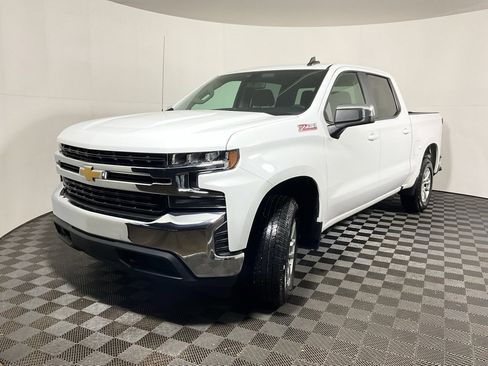 Used 2021 Chevrolet Silverado 1500 LT w/ Z71 Off-Road Package image 7